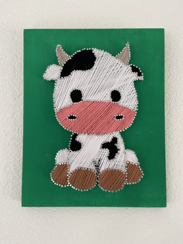 Creatief String-art Pakket Kleine Koe - String-Art | Draad, Hamer & Papier Creatief String-art Pakket Kleine Koe - String-Art | Draad, Hamer & Papier