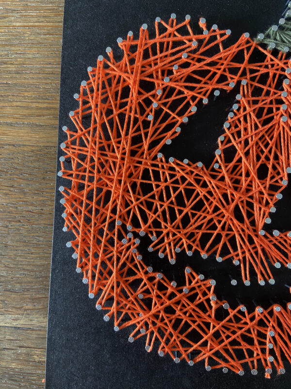 IMG_7397 Creatief String-art Pakket Jack O Lantern